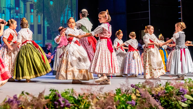 Escola de Dansa, Rondalla, Tabal, Tabalet i Dolçaina de la Fundació Caixa Carlet